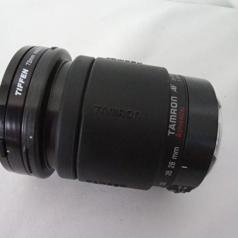 Tamron AF Aspherical 28-200mm f3.8-5.6 Lens for Canon EF with Tiffen 72mm Filter